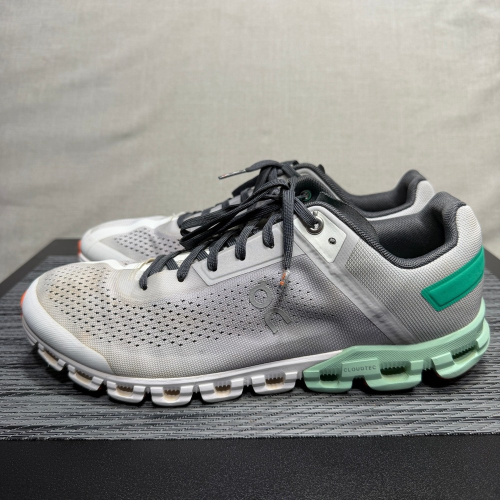 On Cloudflow Running Shoes - Womens 10 - Gray Green 35.98208 Running Sneakers